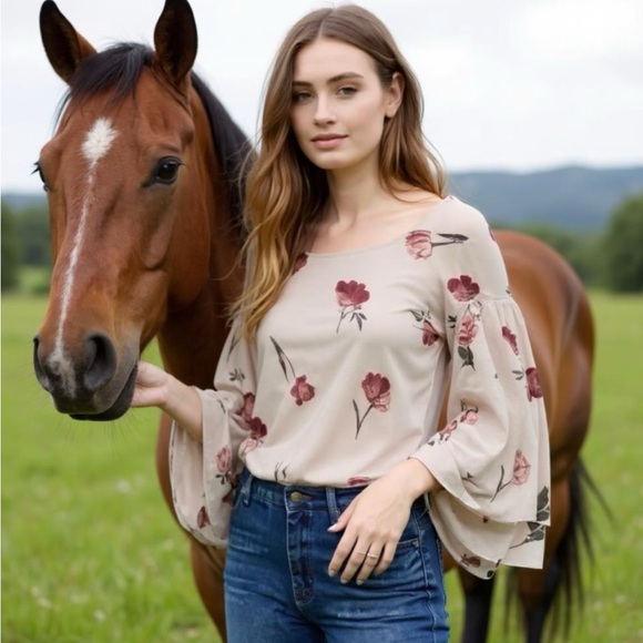 Lucky Brand Tops - Lucky Brand Women’s Duquet Blouse – Floral Metallic Bell Sleeves, Size Medium